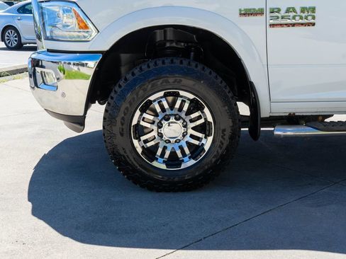 Used 2017 RAM 2500 Laramie AWD/4WD image 28