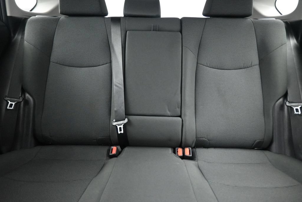 Used 2021 Toyota RAV4 LE FWD image 26