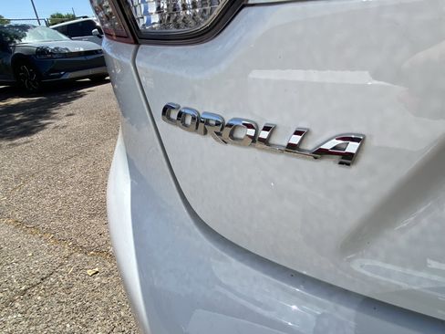 Used 2024 Toyota Corolla LE image 7