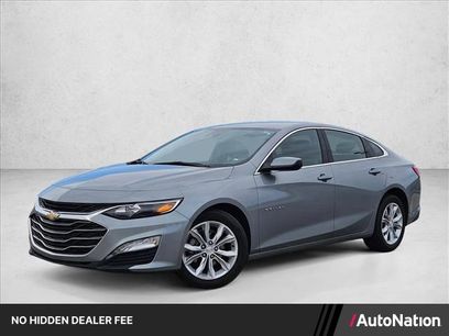 Used 2025 Chevrolet Malibu LT