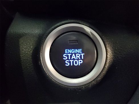 Used 2020 Hyundai Kona SEL Plus w/ Cargo Package image 24