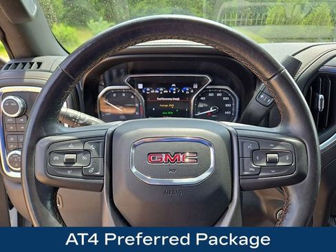 Used 2021 GMC Sierra 1500 AT4 w/ AT4 Value Package AWD/4WD image 4