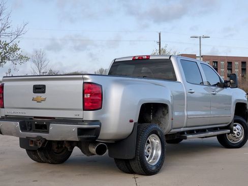 Used 2015 Chevrolet Silverado 3500 LTZ w/ Duramax Plus Package AWD/4WD image 24