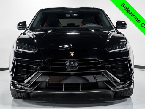 Used 2023 Lamborghini Urus Performante AWD/4WD image 8