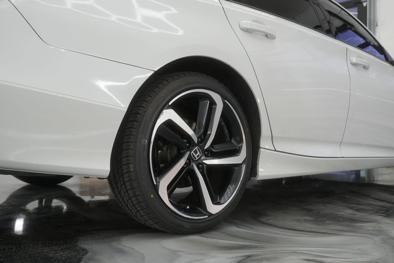 Used 2020 Honda Accord Sport image 8