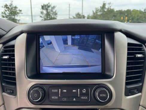 Used 2018 GMC Yukon Denali w/ Open Road Package RWD image 27