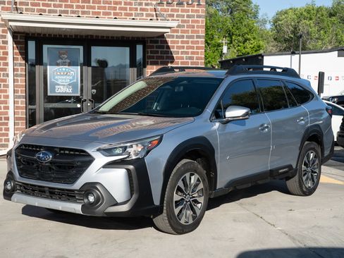 Used 2024 Subaru Outback Touring XT AWD/4WD image 1
