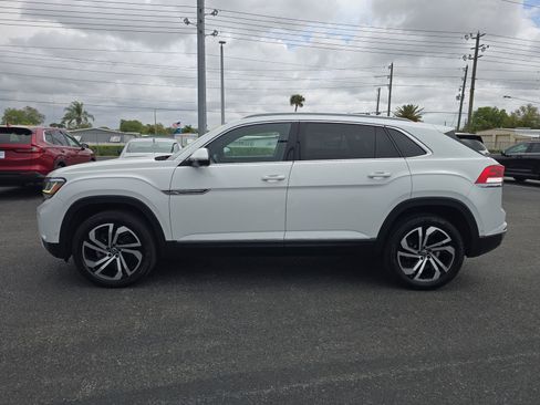 Used 2020 Volkswagen Atlas Cross Sport SEL Premium image 6