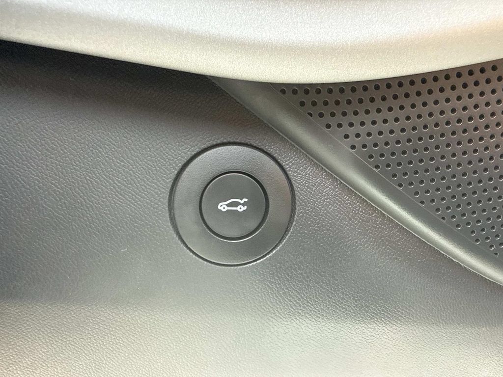 Used 2023 Chevrolet Camaro SS RWD image 26