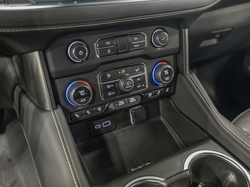 Used 2024 Chevrolet Tahoe Premier image 22