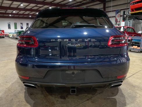 Used 2018 Porsche Macan AWD/4WD image 7