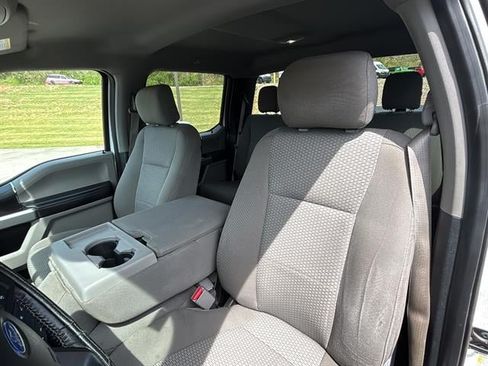 Used 2017 Ford F150 XLT w/ Equipment Group 301A Mid AWD/4WD image 25