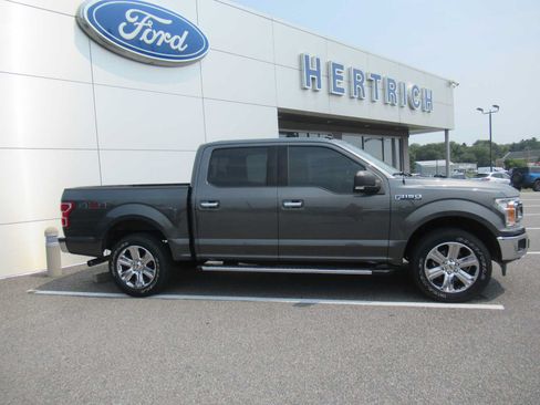 Used 2020 Ford F150 XLT w/ Equipment Group 302A Luxury AWD/4WD image 4