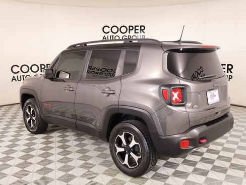 Used 2019 Jeep Renegade Trailhawk w/ UConnect 8.4 Nav Group AWD/4WD image 22
