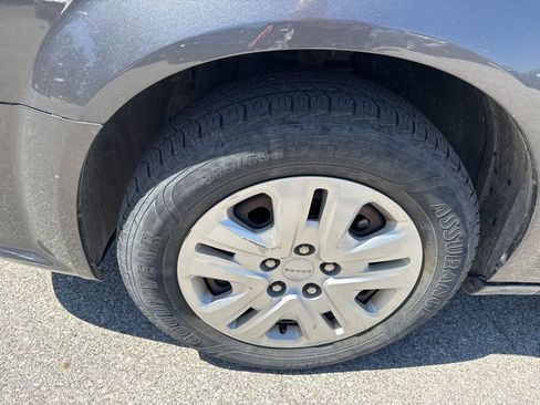 Used 2017 Dodge Grand Caravan SE w/ Power Window Group FWD image 5