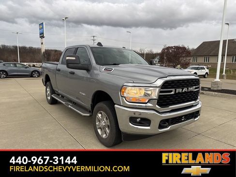 Used 2024 RAM 2500 Big Horn w/ Bed Utility Group image 3