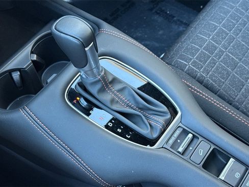 Certified 2026 Honda HR-V Sport image 25