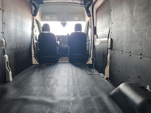 Certified 2024 Ford Transit 250 148 Medium Roof Extended AWD w/ Load Area Protection Package image 9