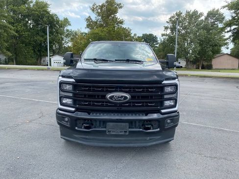 Used 2023 Ford F250 XLT w/ Black Appearance Package AWD/4WD image 2