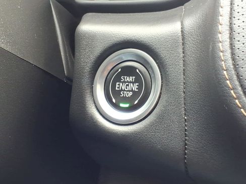 Used 2021 GMC Yukon AT4 w/ Rear Media and Nav Package AWD/4WD image 12