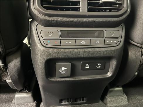 New 2026 Honda Pilot Elite image 16