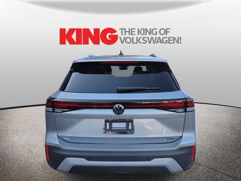 New 2026 Volkswagen Tiguan SE image 4