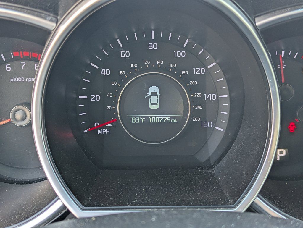 Used 2015 Kia Optima LX FWD image 19