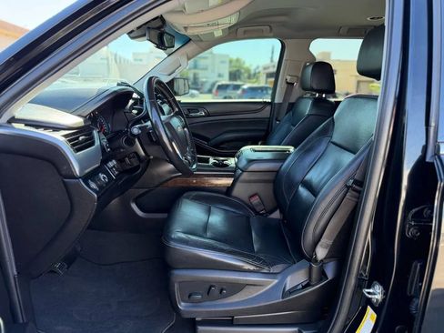 Used 2019 Chevrolet Suburban LT w/ Max Trailering Package image 22