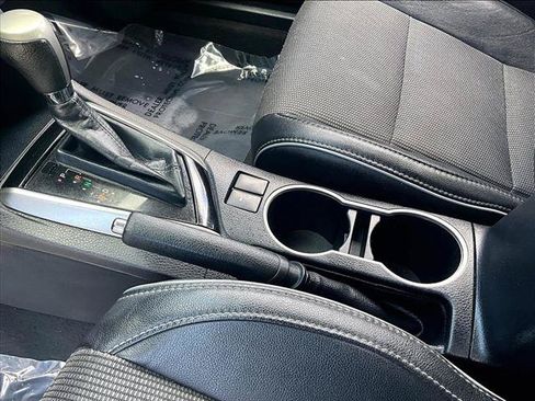 Used 2016 Toyota Corolla S FWD image 15