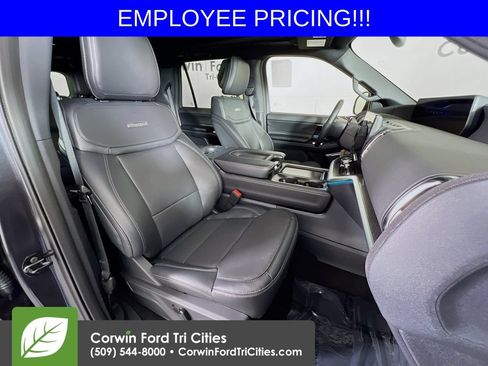 New 2026 Ford Expedition Max Platinum w/ Stealth Performance Package AWD/4WD image 20