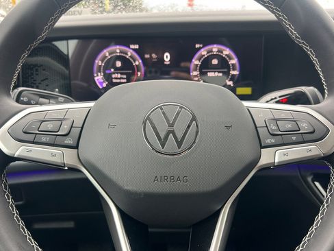 New 2026 Volkswagen Tiguan SE image 23