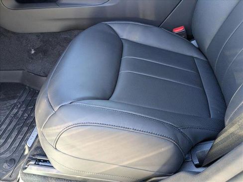 New 2025 Land Rover Range Rover Sport Dynamic SE image 4