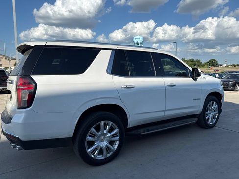 Used 2021 Chevrolet Tahoe High Country AWD/4WD image 4