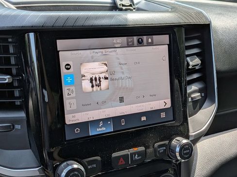 New 2026 RAM 1500 Express AWD/4WD image 13