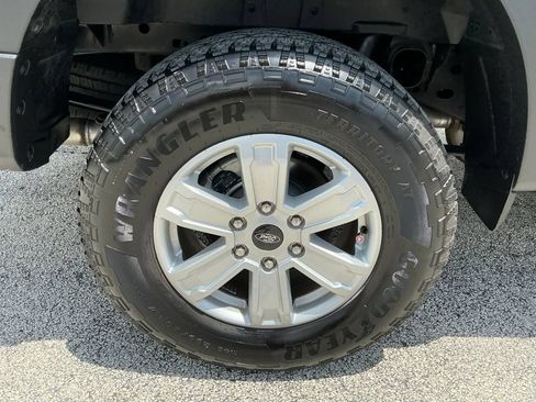 Used 2025 Ford Ranger XL RWD image 26