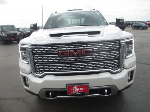 Used 2022 GMC Sierra 3500 Denali w/ Denali Ultimate Package AWD/4WD image 14
