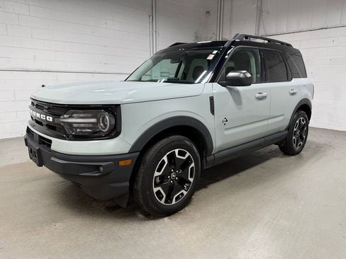 Used 2024 Ford Bronco Sport Outer Banks w/ Tech Package image 1