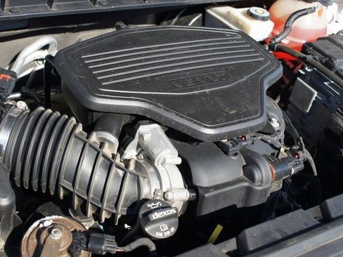 Used 2019 GMC Acadia SLT w/ Black Edition image 28