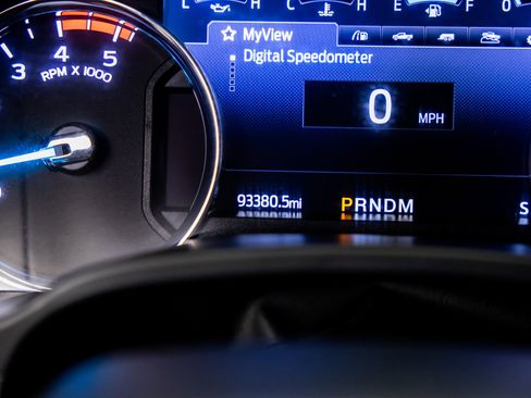 Used 2022 Ford F250 Lariat w/ Tremor Off-Road Package image 46