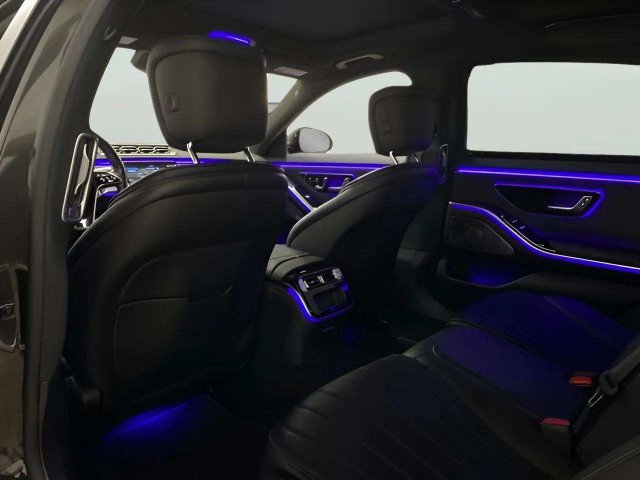Used 2023 Mercedes-Benz S 500 4MATIC w/ AMG Line image 27