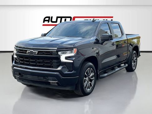 Used 2024 Chevrolet Silverado 1500 RST AWD/4WD image 3