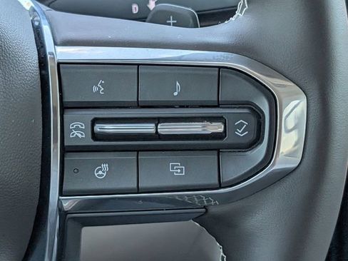 Used 2024 GMC Acadia Denali w/ Super Cruise Package image 26