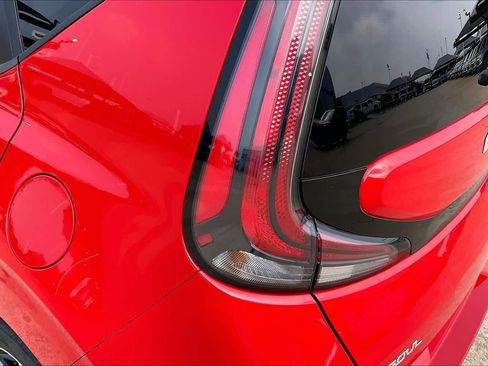 Used 2023 Kia Soul GT-Line FWD image 27