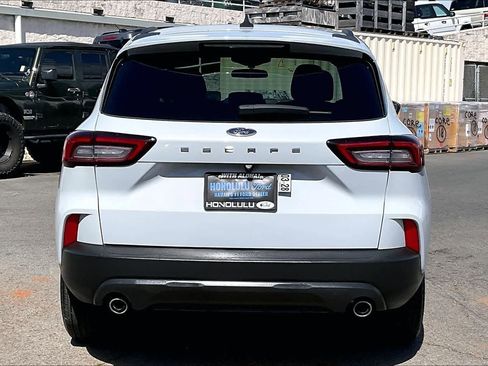 Certified 2025 Ford Escape ST-Line image 5