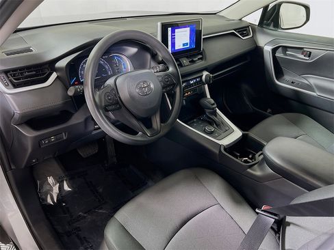Certified 2025 Toyota RAV4 XLE image 10