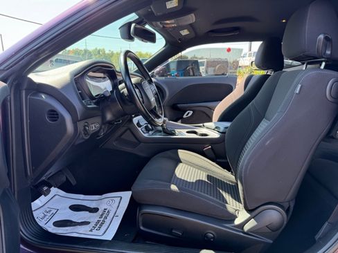 Used 2022 Dodge Challenger SXT w/ Cold Weather Group image 10