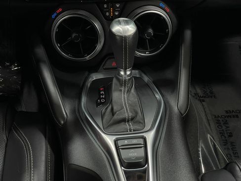 Used 2018 Chevrolet Camaro SS RWD image 27
