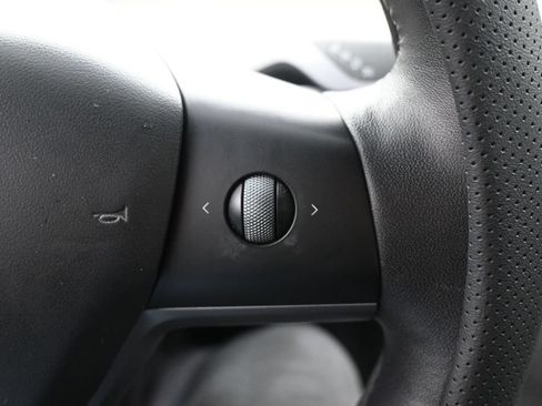 Used 2023 Tesla Model 3 Standard Range RWD image 17