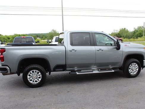 Used 2024 Chevrolet Silverado 2500 LT w/ All Star Edition AWD/4WD image 9