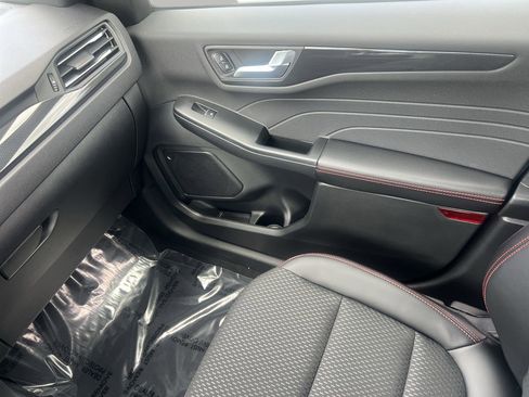 New 2026 Ford Escape ST-Line w/ Tech Pack #1 image 14